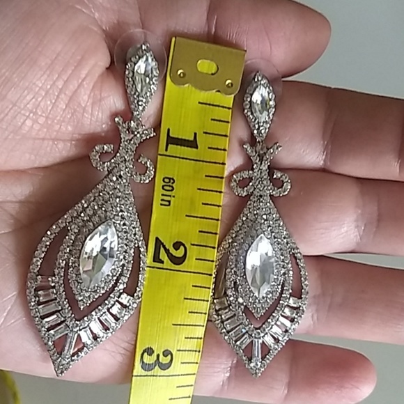 FINALPRICE🔥New big Silver Clear 💎 Earrings Crystals 💎 - Picture 4 of 8